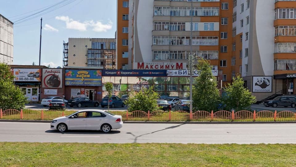 Кредитно-кассовый офис № 1 Кредит Европа Банка в Сургуте на карте